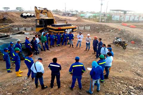 CHARLA-SEGURIDAD-CALLE-40