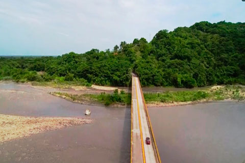 Puente-Rio-Pauto