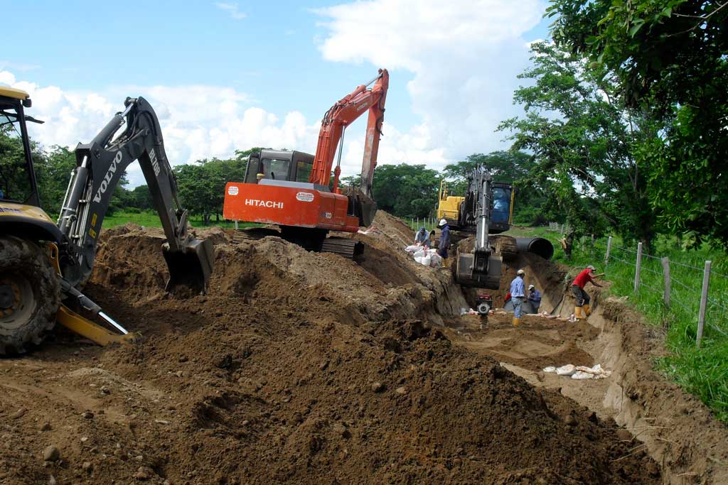 Construcción de Ducto Emisario